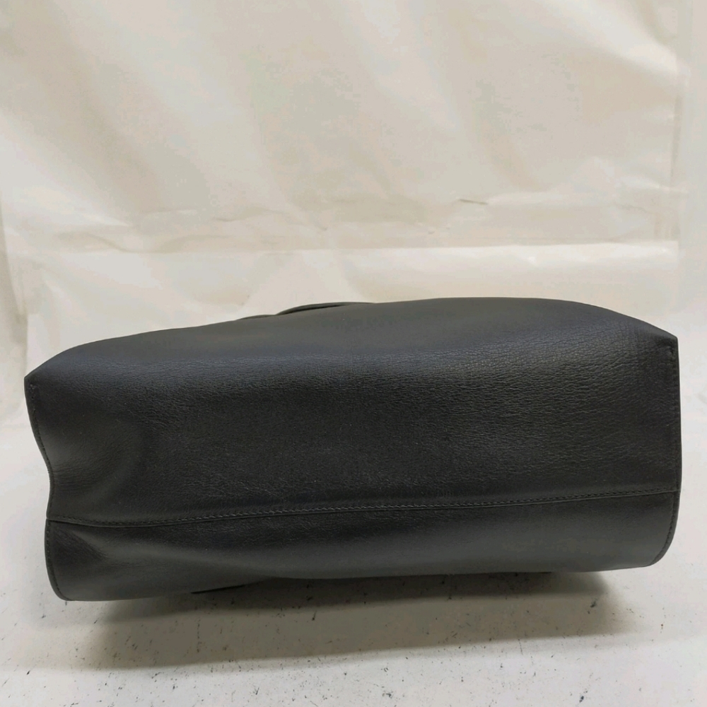 GUCCI (LNC) PEARL PEONY CHAIN BACKPACK - Picture 7 of 16